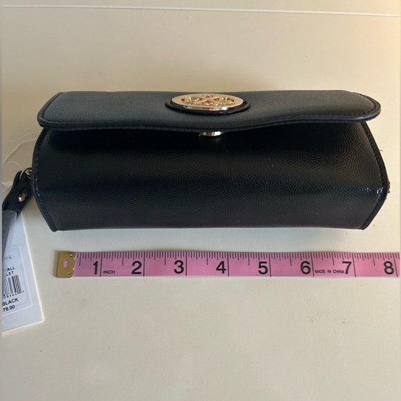 NWT CXL by Christian Lacroix BALI CAVIAR SMALL
CLUTCH WRISTLET Black 8” x 4” - Picture 8 of 9